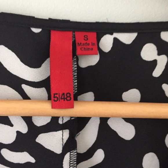 5|48 silk romper - Picture 5 of 9